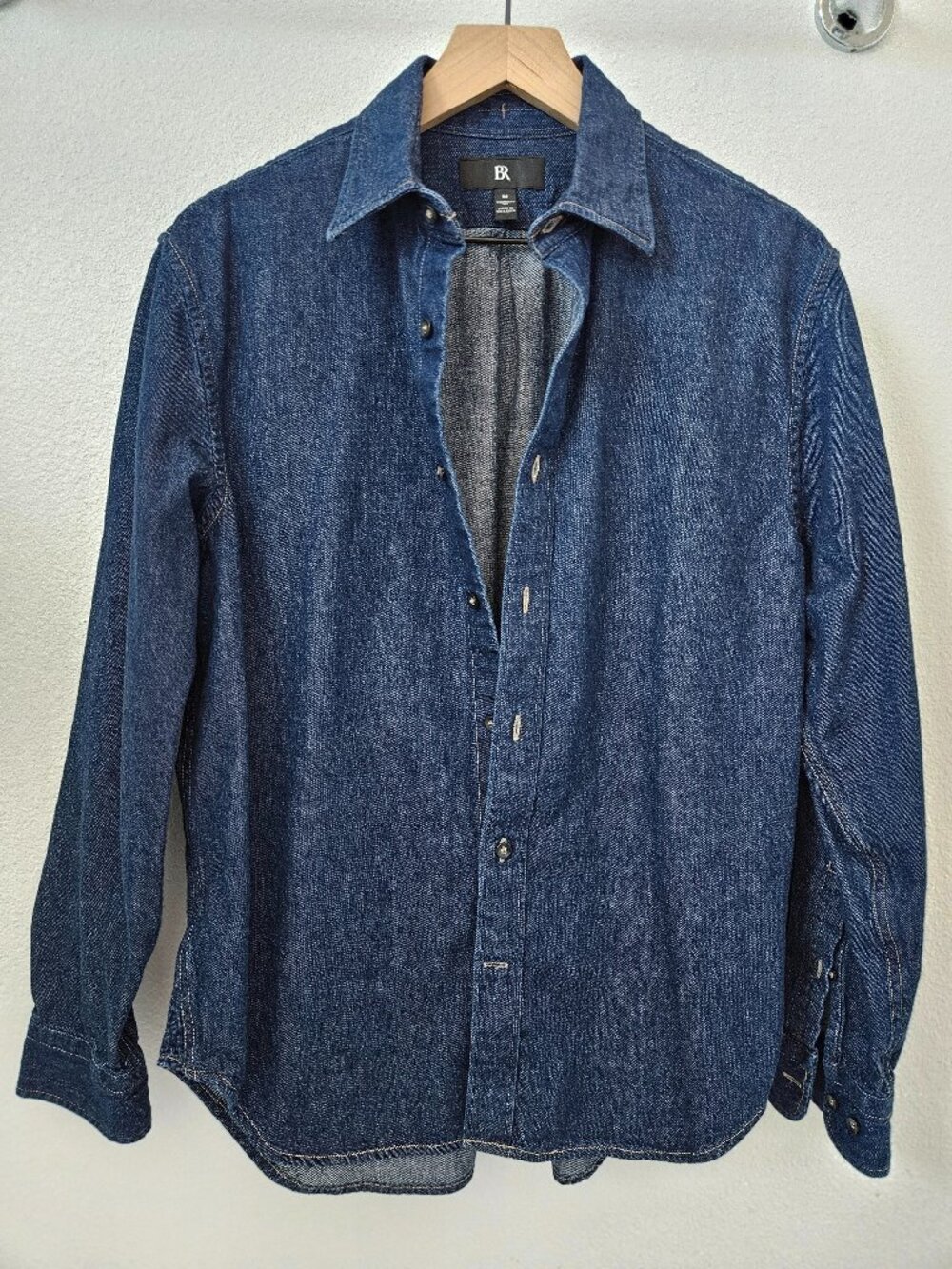 Banana Republic Men's Dark blue denim shirt standard fit size M